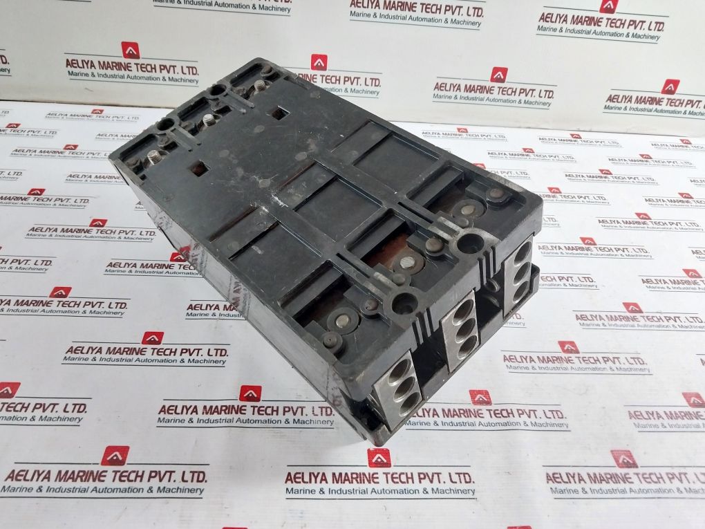 General Electric Tkm3F Circuit Breaker Frame 600Vac