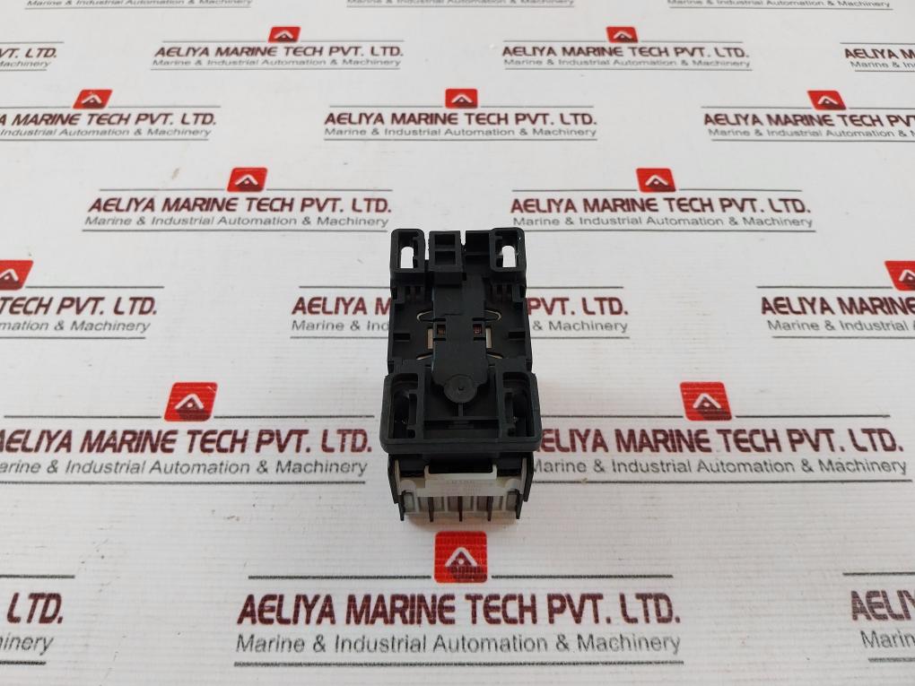 General Electronic Cl01A400T Contactor 25A 600Vac