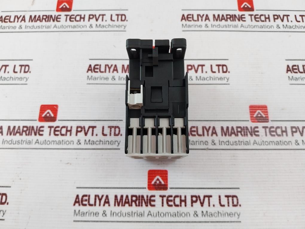General Electronic Cl01A400T Contactor 25A 600Vac