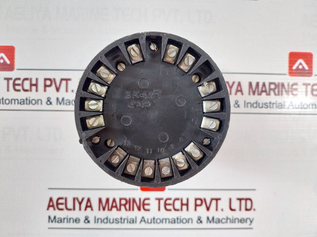 General Industrial Controls Em 1000 Synchronous Timer 0.3-6 Min