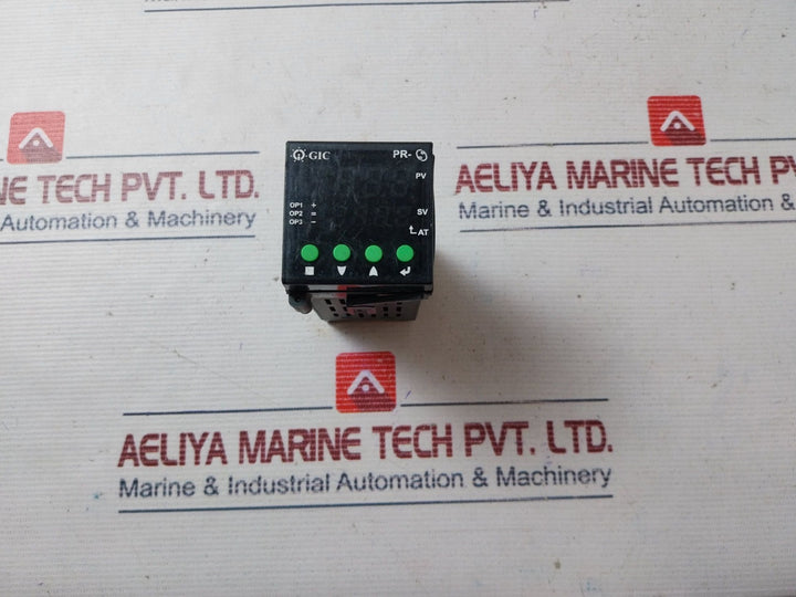 Gic 151B12B Single Acting Pid Temperature Controller 110-240 Vac/Dc