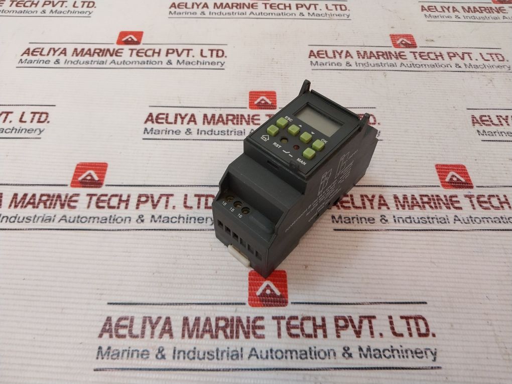 Gic T2Ddt7 Astro Mini Digital Timer Switch 110-240 Vac