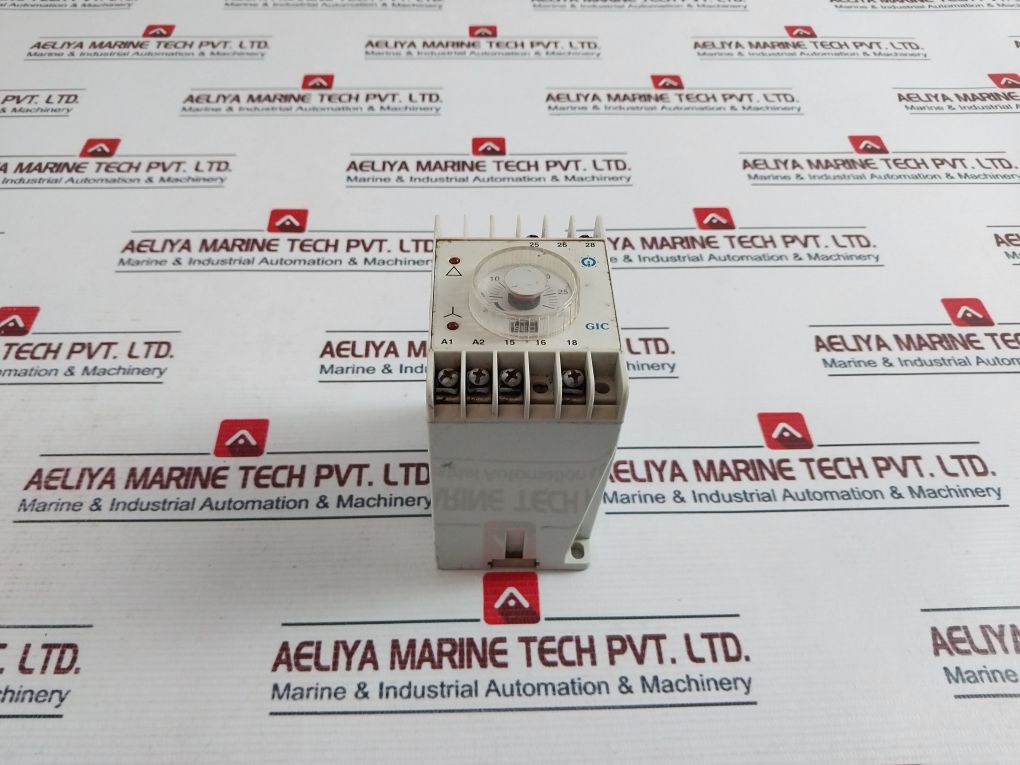 Gic Yc47B1 Electronic Timer 240Vac 50/60 Hz