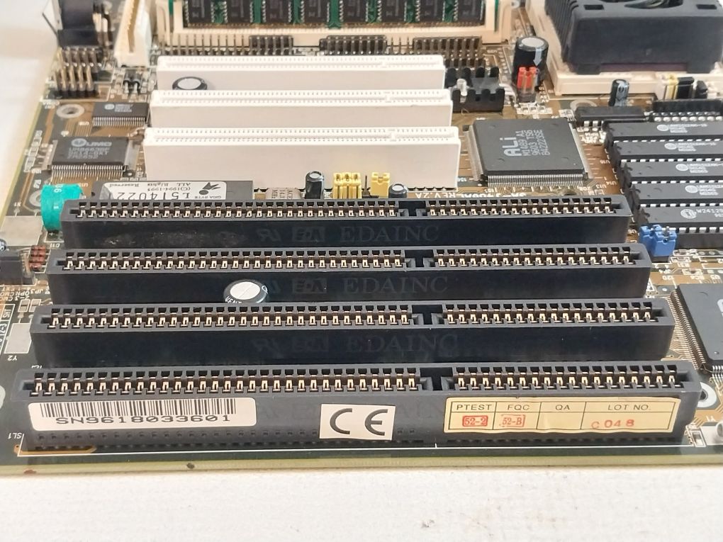 Giga Byte Ga-5486Al Motherboard