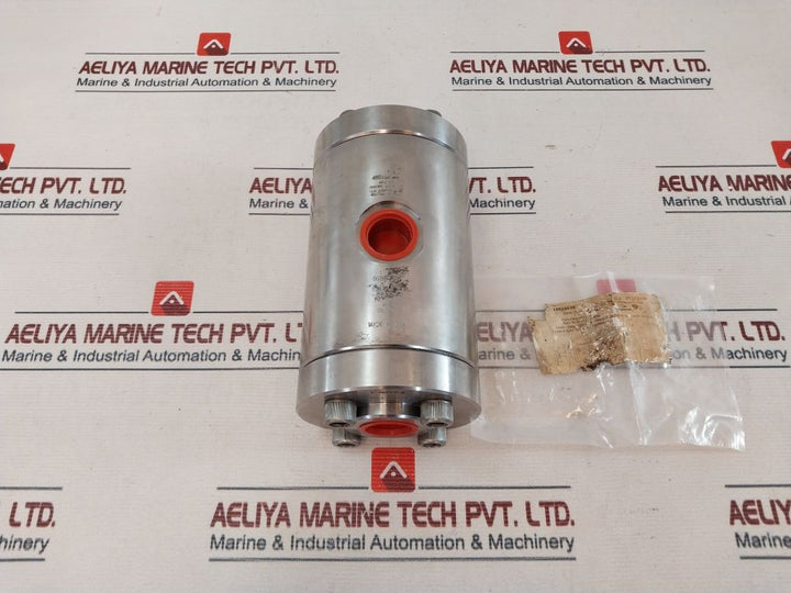 Gilmore 1” Npt Shuttle Valve Rev: D