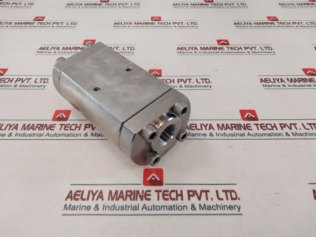 Gilmore 1” Npt Shuttle Valve Rev: D