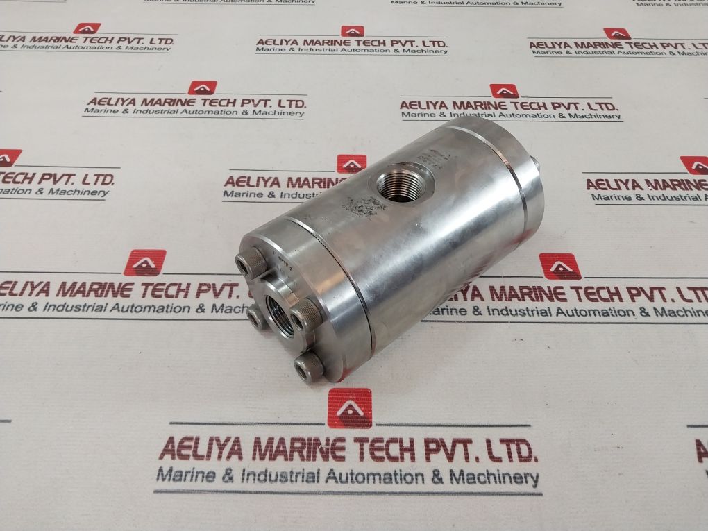 Gilmore 1” Npt Shuttle Valve Rev: D