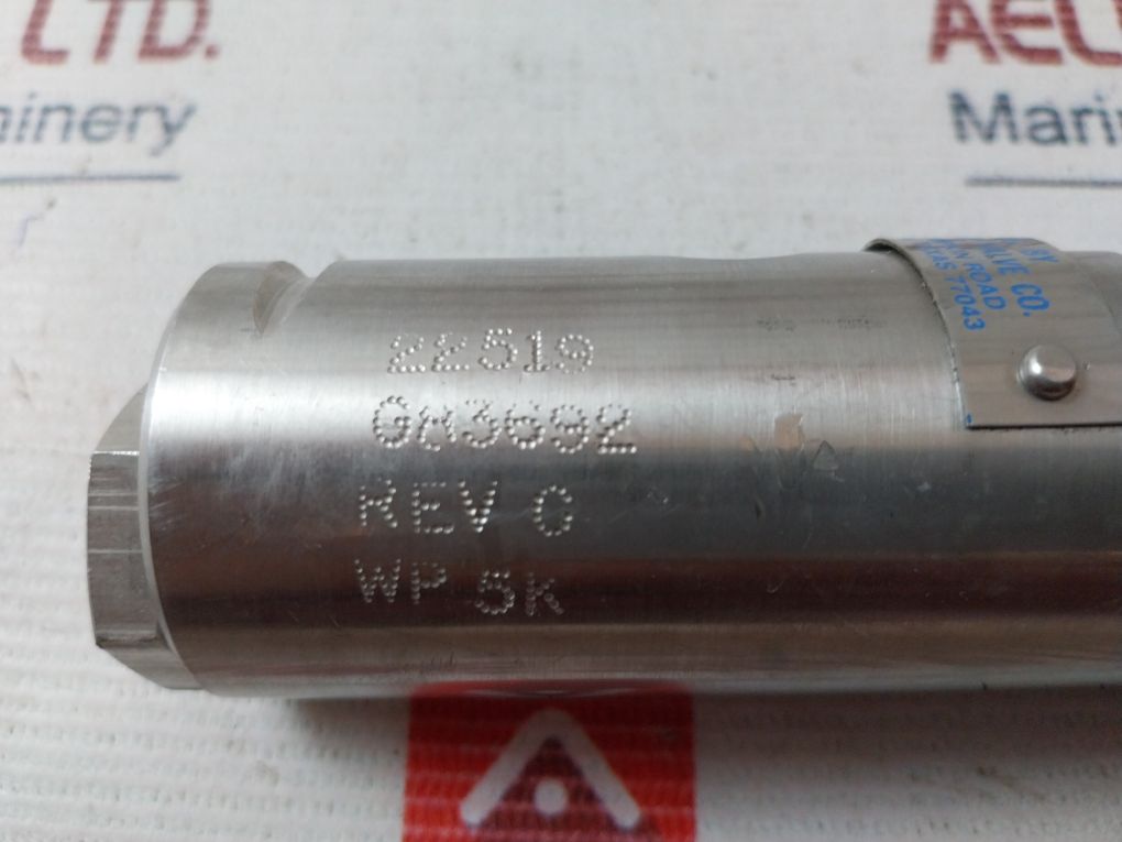 Gilmore 22519 Shuttle Valve