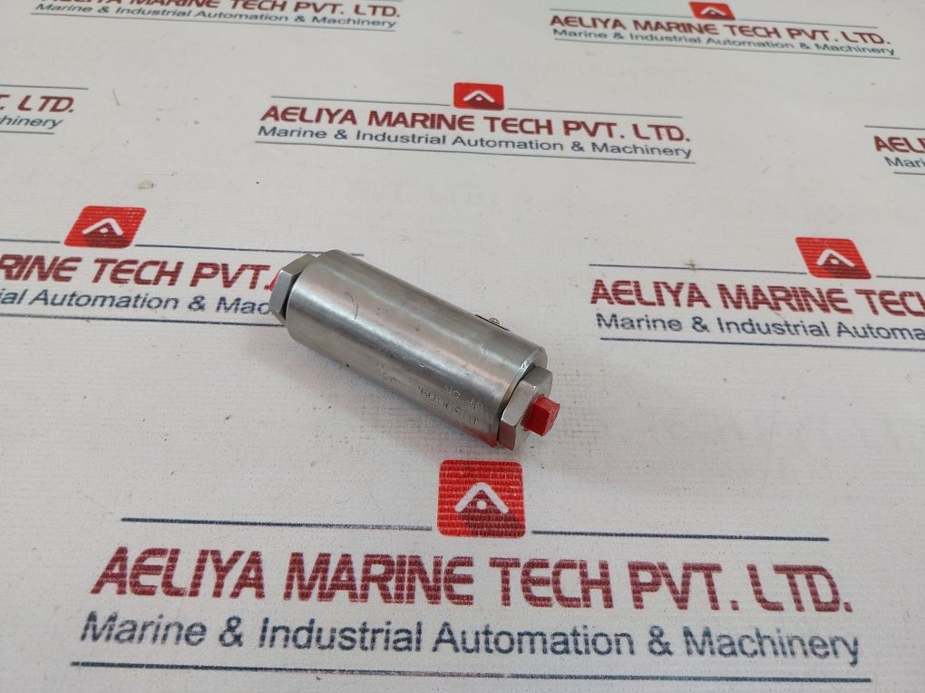 Gilmore 22519 Shuttle Valve Rev C