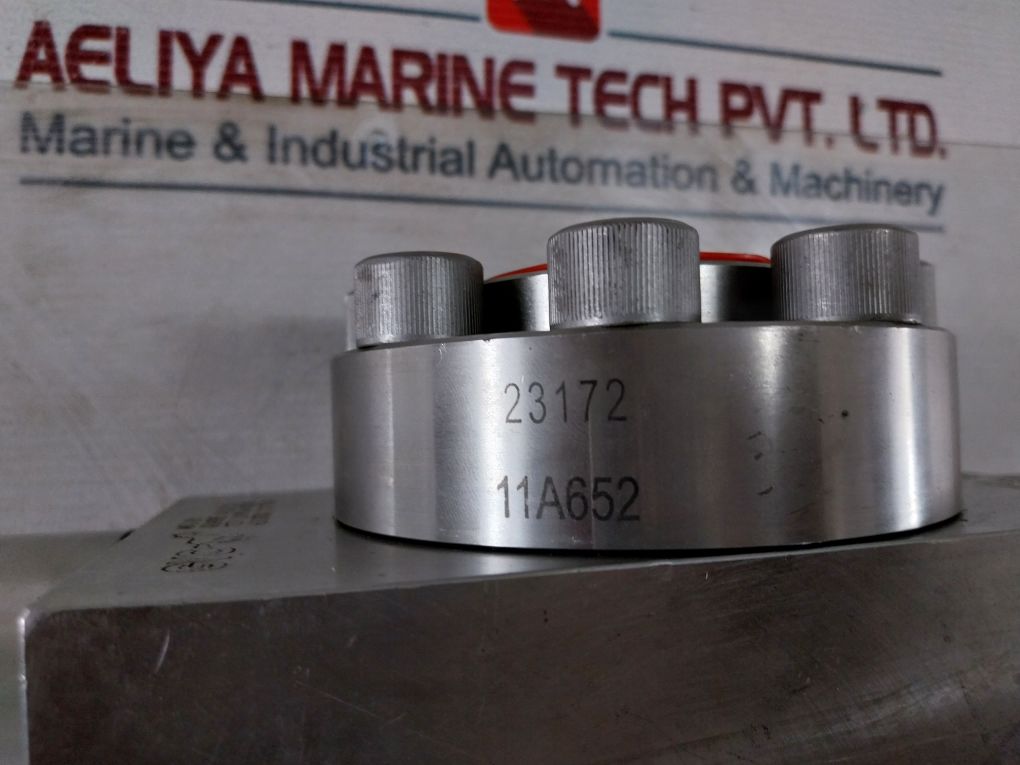 Gilmore 25414 Shuttle Valve Rev.H 4253481