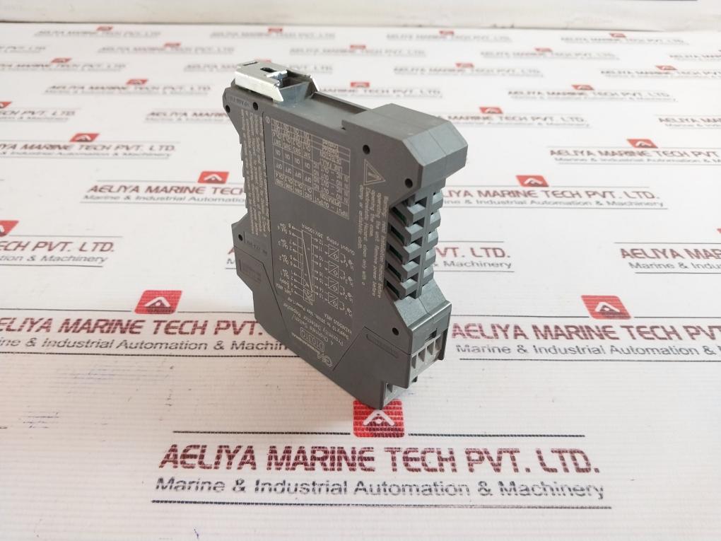 Gm International D1031Q 4 Channels Switch/Proximity Detector Repeater