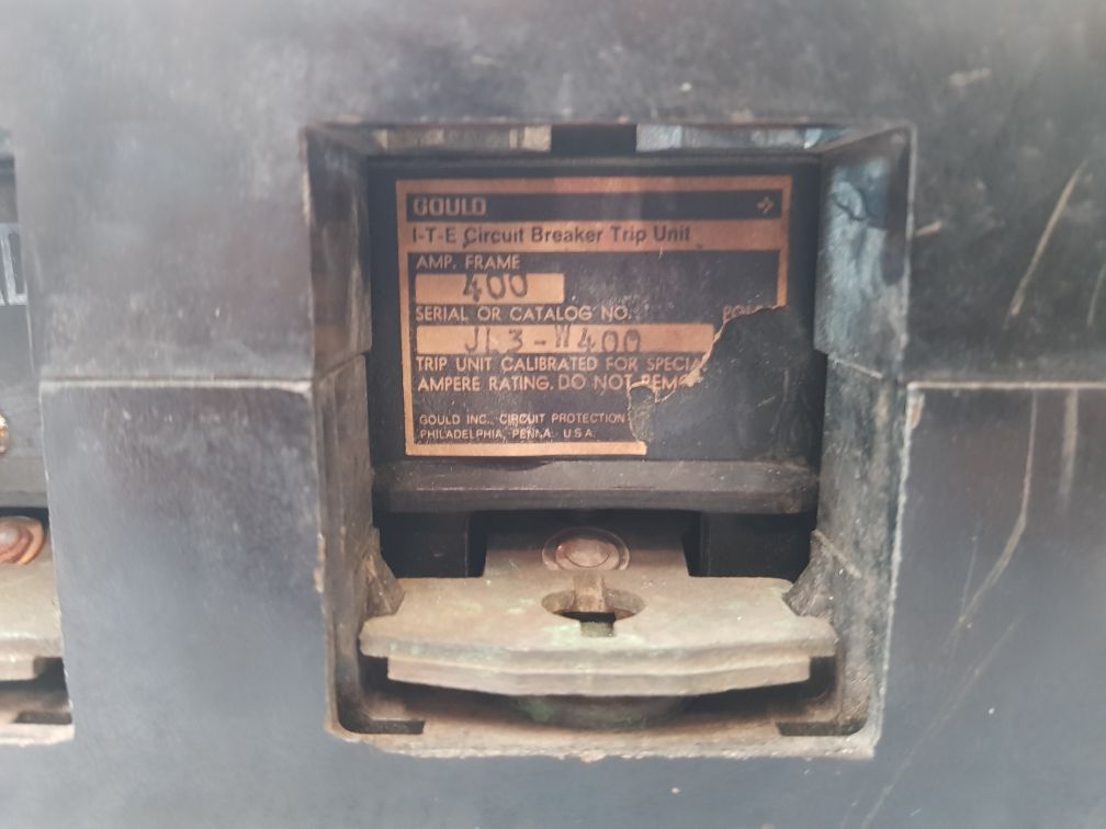 Gould Jl3-f400 Molded Case Circuit Breaker