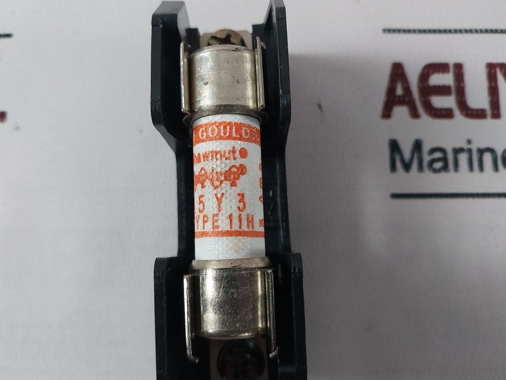 Lot Of 2X Gould Shawmut A5Y3 Fuse