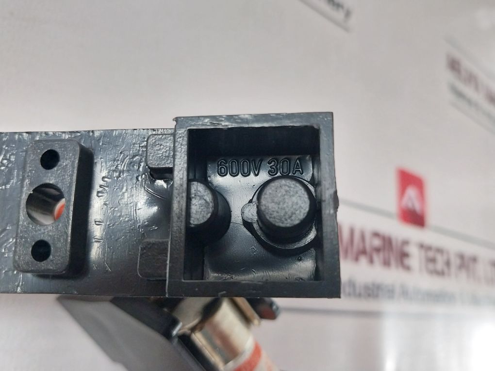 Lot Of 2X Gould Shawmut A5Y3 Fuse