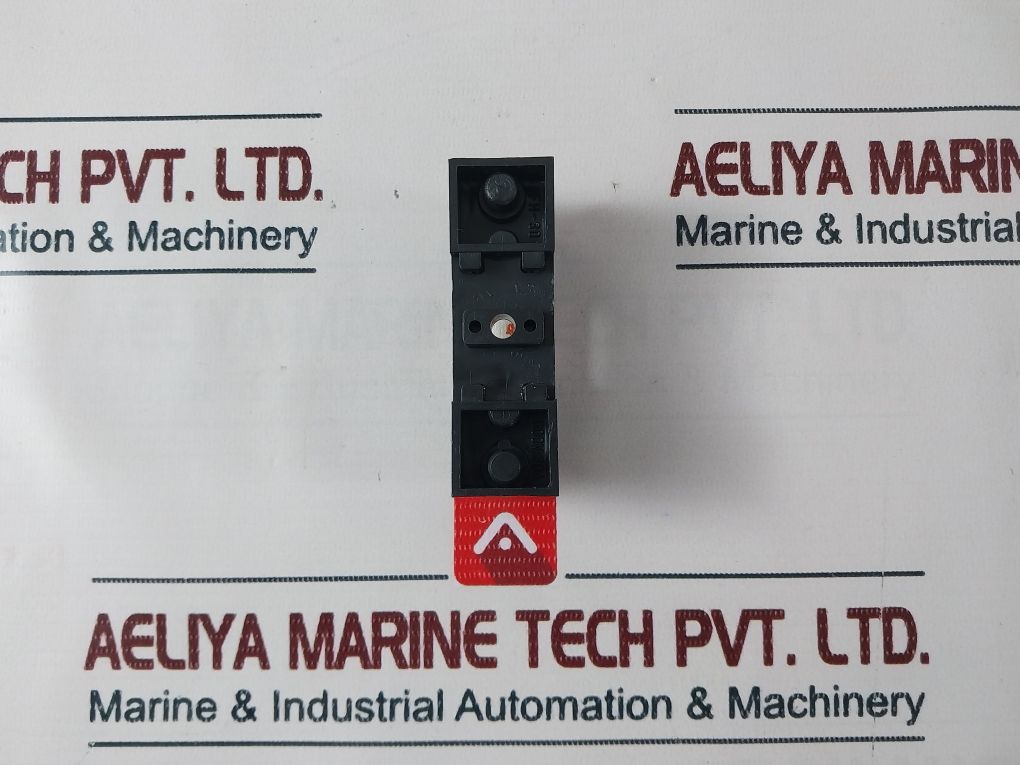 Lot Of 2X Gould Shawmut A5Y3 Fuse