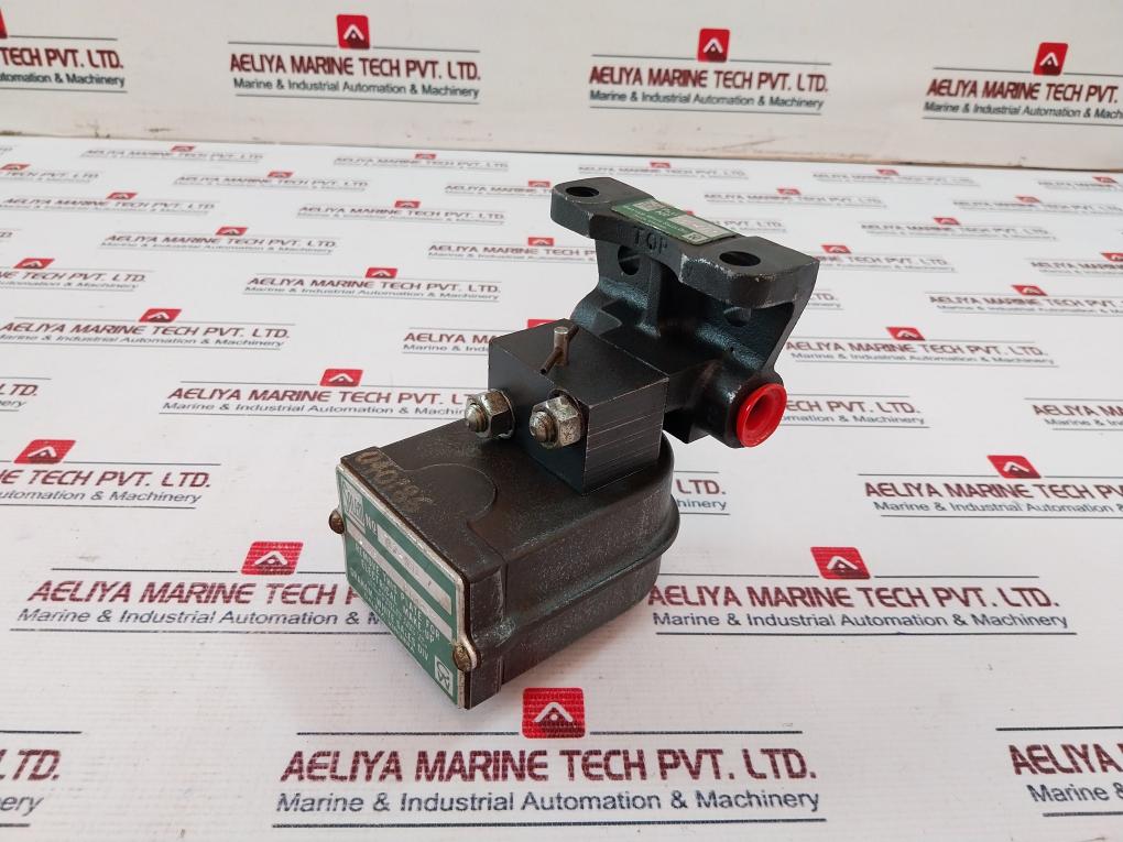 Graham-white 712-051 Solenoid Valve 712-001