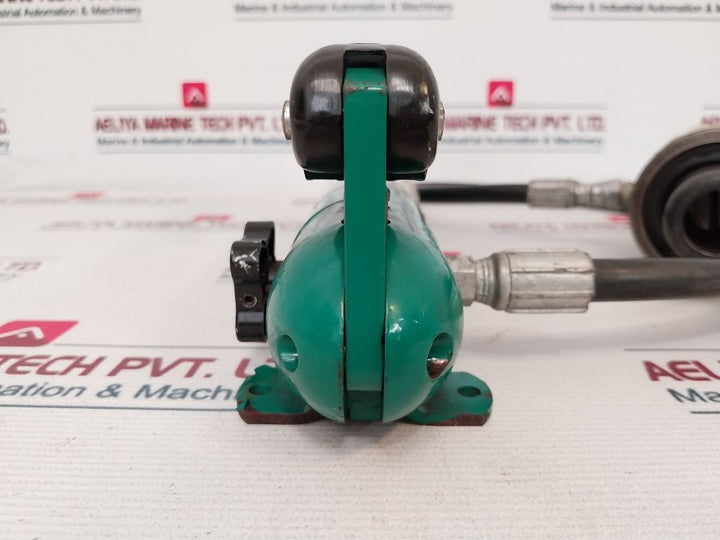 Greenlee 767 Hydraulic Hand Pump Set