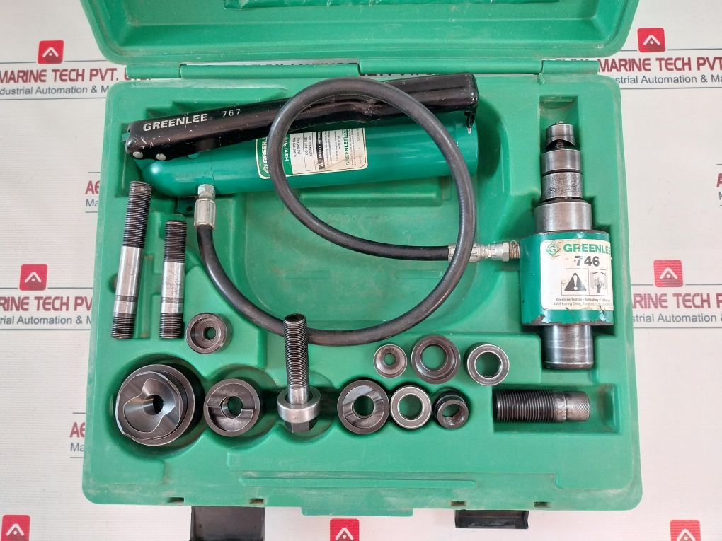 Greenlee 767 Hydraulic Hand Pump Set – Aeliya Marine Tech
