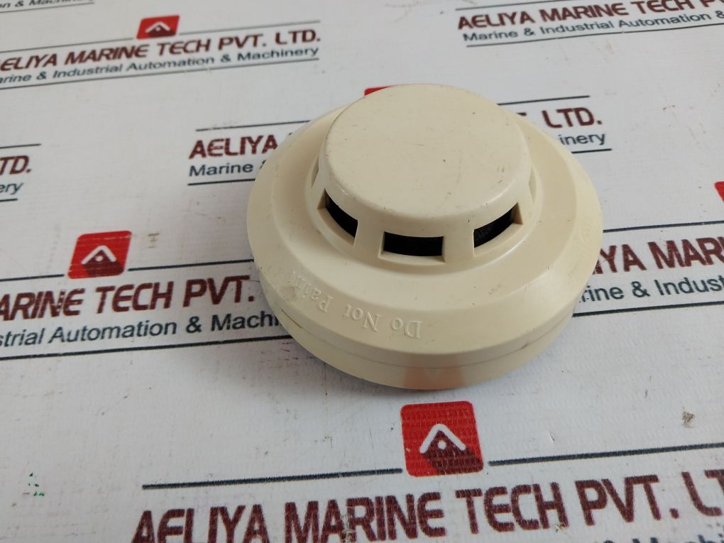 Gst Jty-gf-gst104 Smoke Detector 10102528-100301-0732 30Ma Dc24V
