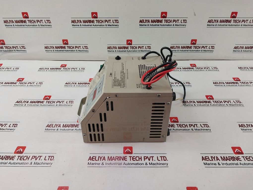 Guangzhou Keneng Kn-scr-es12-24V30A Smart Electronic Battery Charger