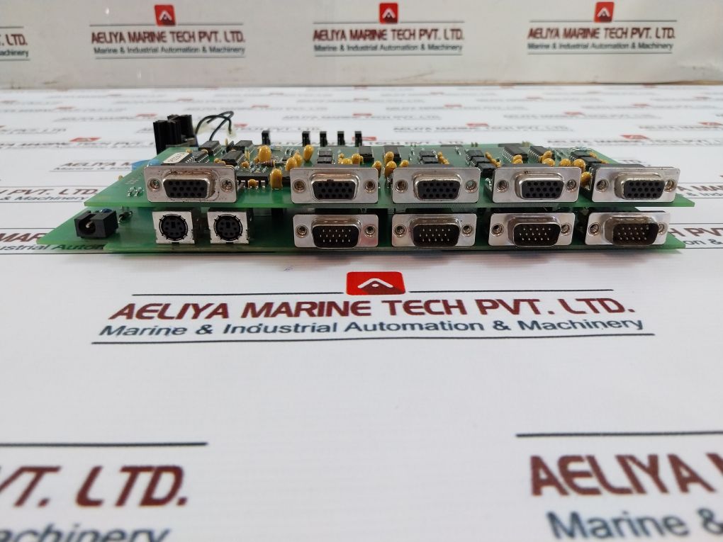 Guntermann & Drunck Mux4-video Printed Circuit Board