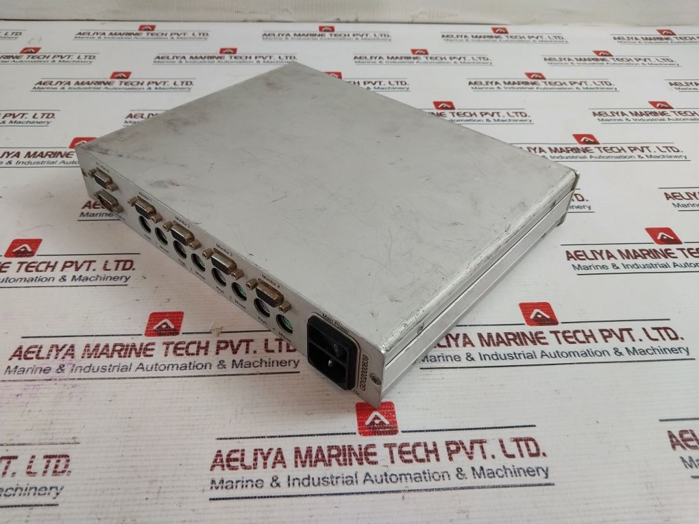 Guntermann & Drunck Usercenter 4 Vga Kvm Switch 100-240V/0.5A