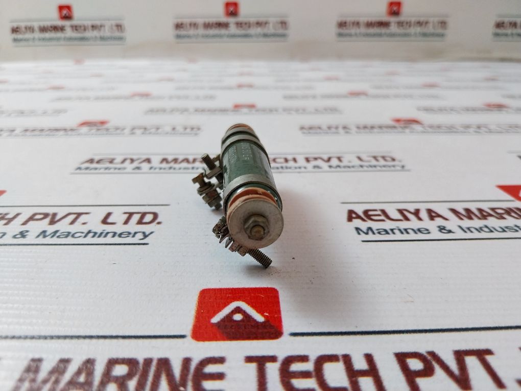 Gws 50 E 33Ω ±10% Wirewound Resitor