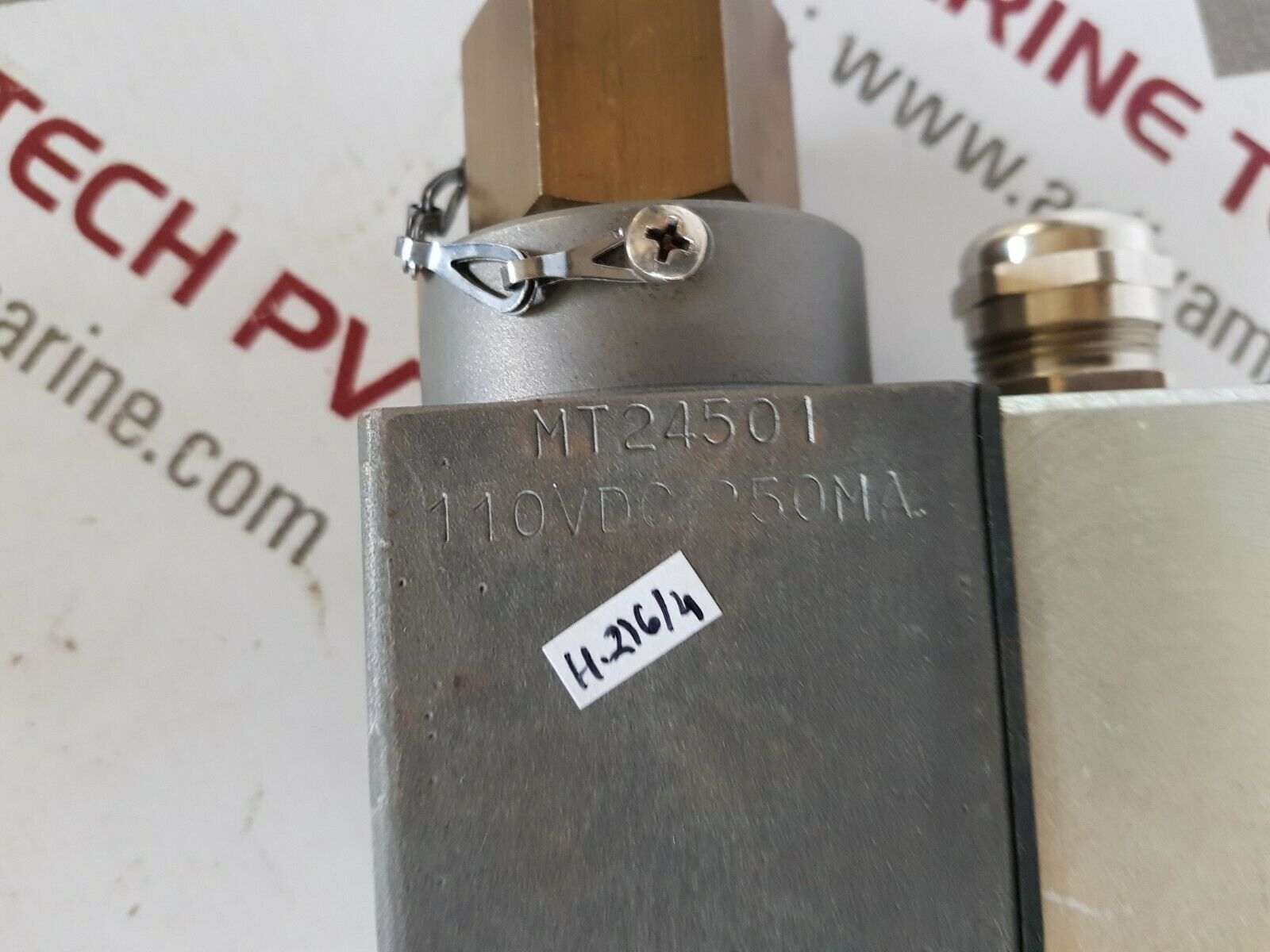 Mt24501 solenoid valve  110vdc 250ma