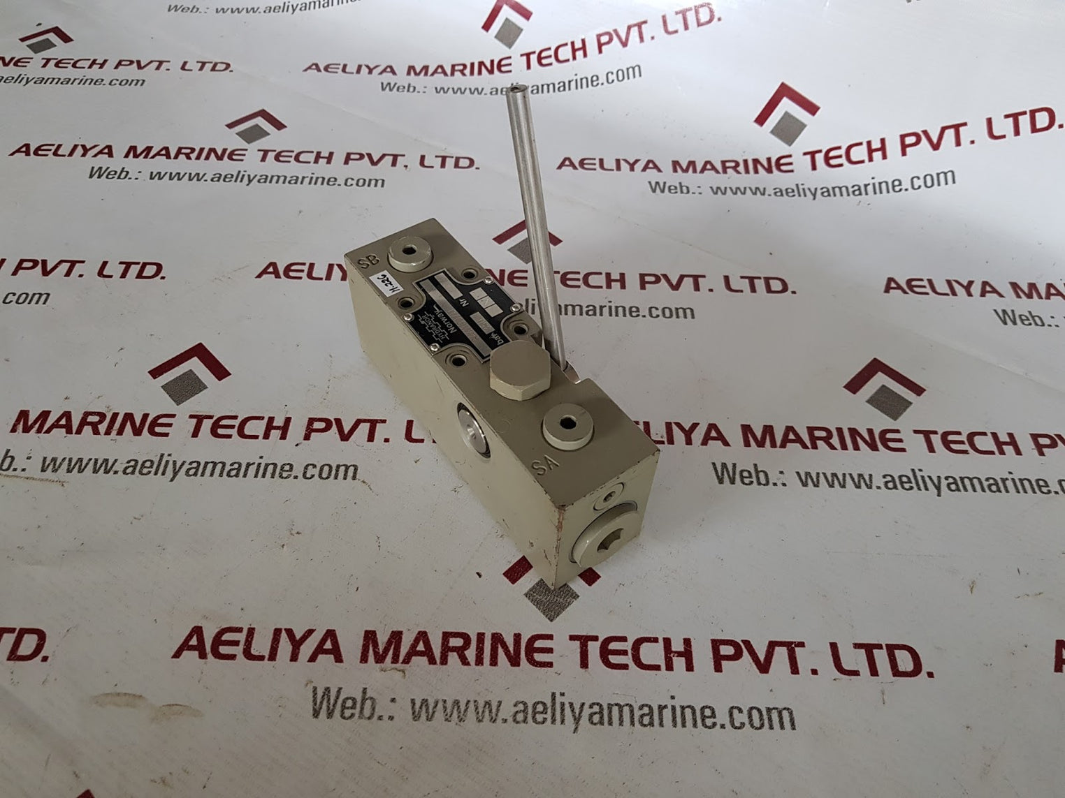 Hydranor 1stb44110j7d control valve