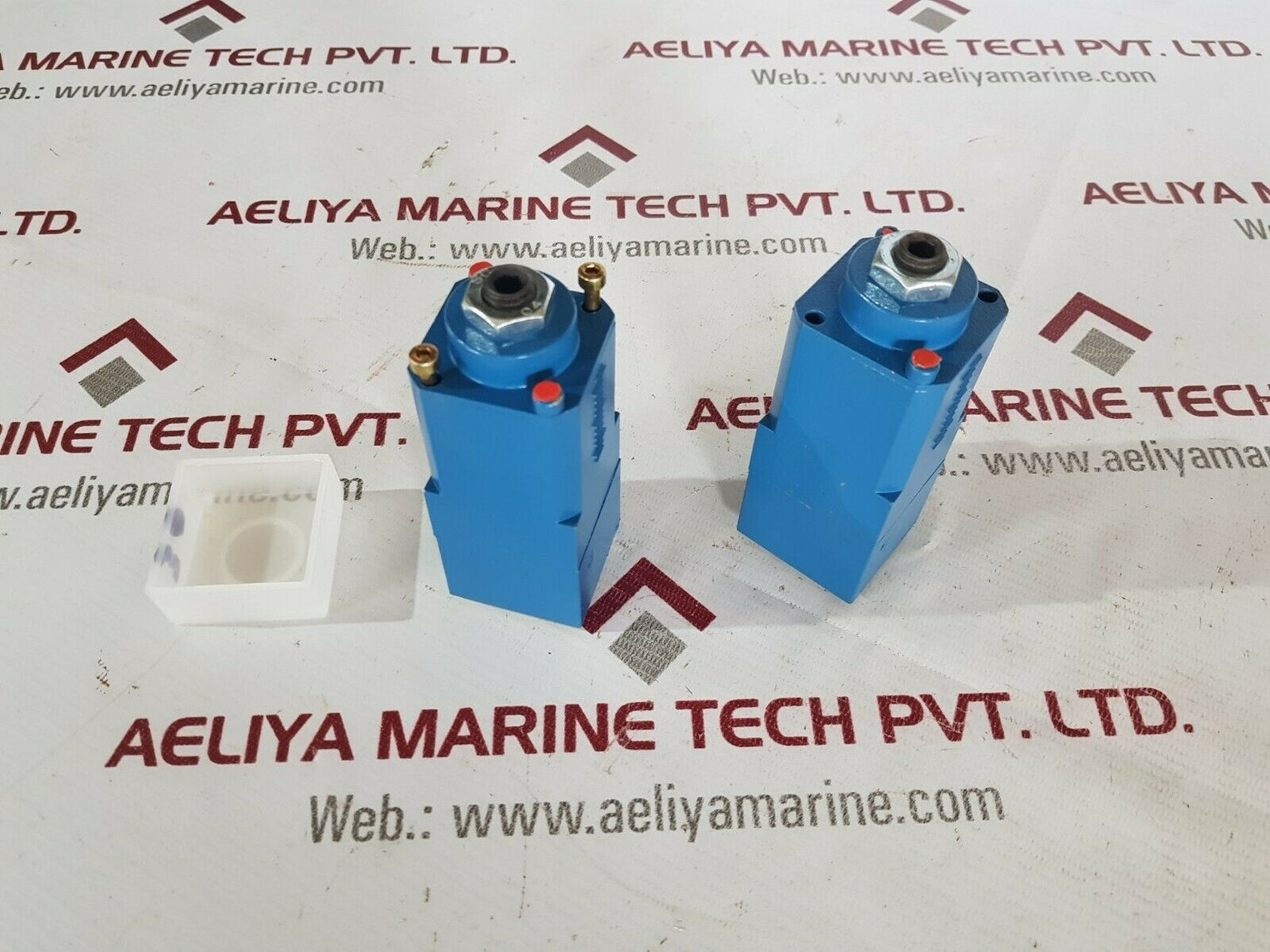 Rexroth 3712090050 valve