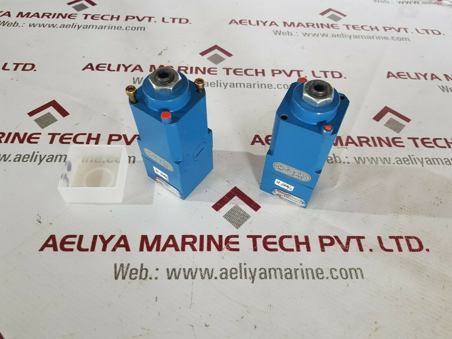 Rexroth 3712090050 valve