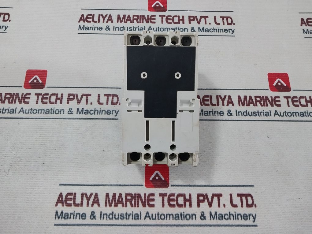 Hager H3 X160 Moulded Case Circuit Breaker 50/60Hz