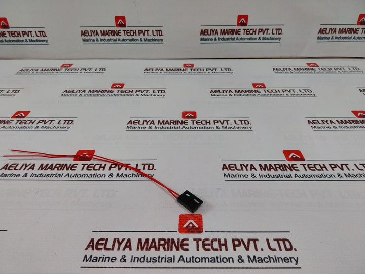 Hamlin 59135-1-v-02-a Sensor