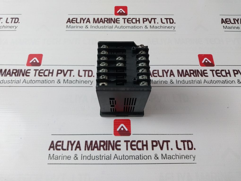 Hanyoung Nux Nx7_00 Temperature Controller 6W