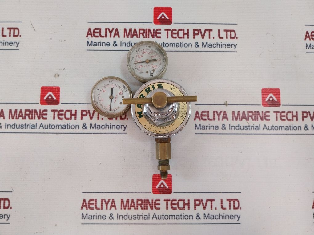 Harris 25-100C Compressed Gas Regulator-650L 0-150 Psi