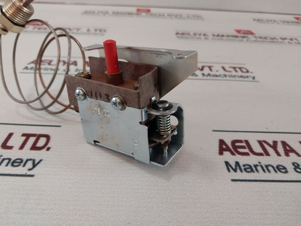 Hatco 351-254403 High Limit Thermostat 99°C