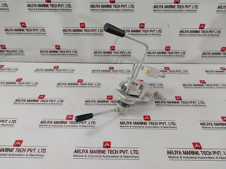 Hawe Schoenrock Oil Control 055211000900000 Reversing Slide Valve