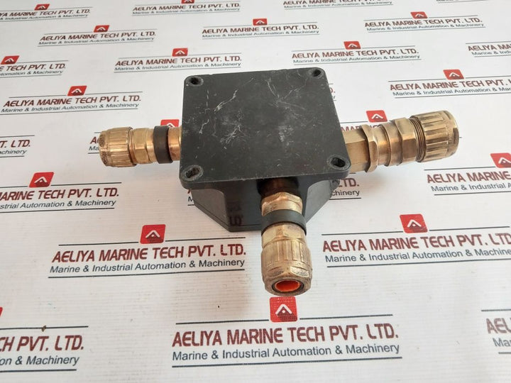 Hawke International Pl612 Conduit Junction Box With Three Glands 17A 550V