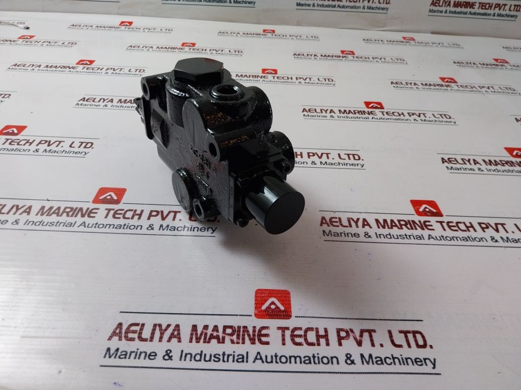 Hci Prince Rd512Ca5A4B1 Directional Control Valve, Single Spool, 3 Ways