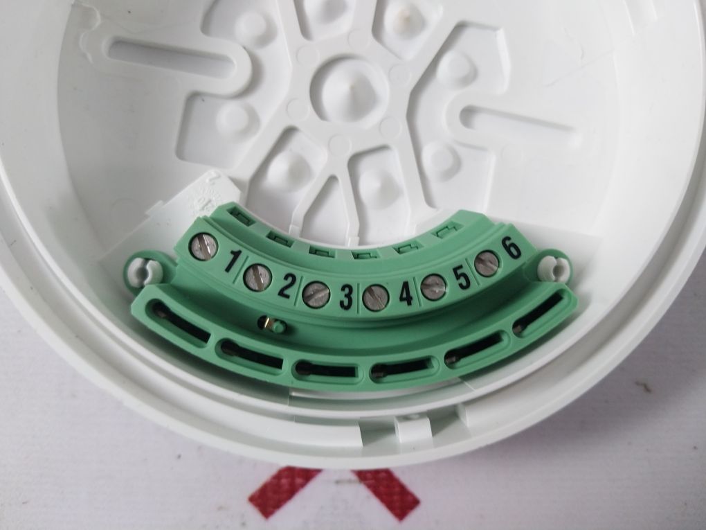 Hekatron Usb 502-1 Smoke Detector Base 30-4100005-01-01 325551