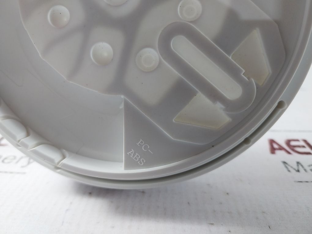 Hekatron Usb 502-1 Smoke Detector Base 30-4100005-01-01 325551