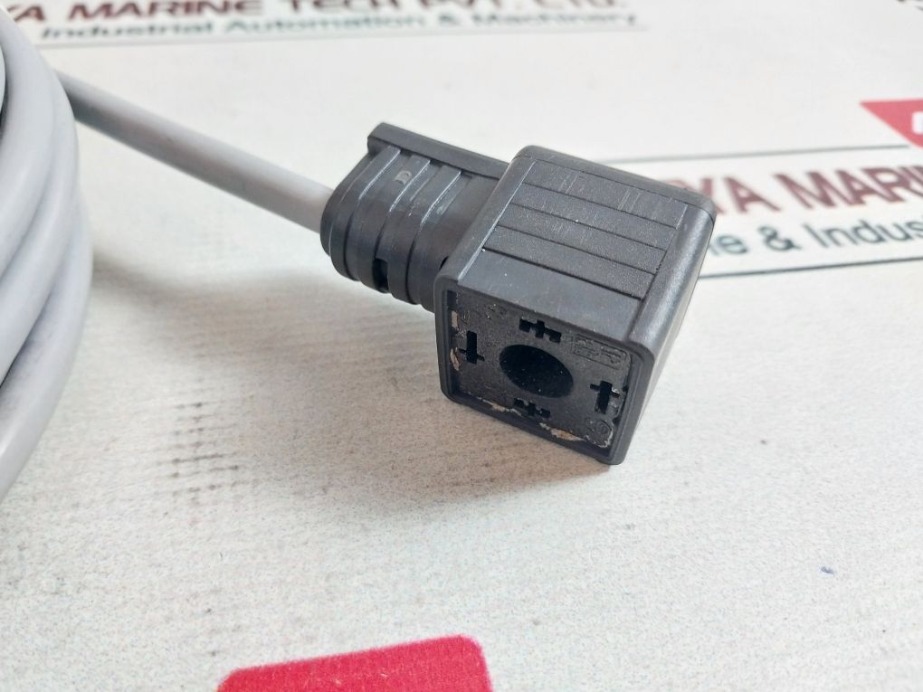 Helukabel Jz-500 Hmh-c Valve Cap 10Mtr 80361