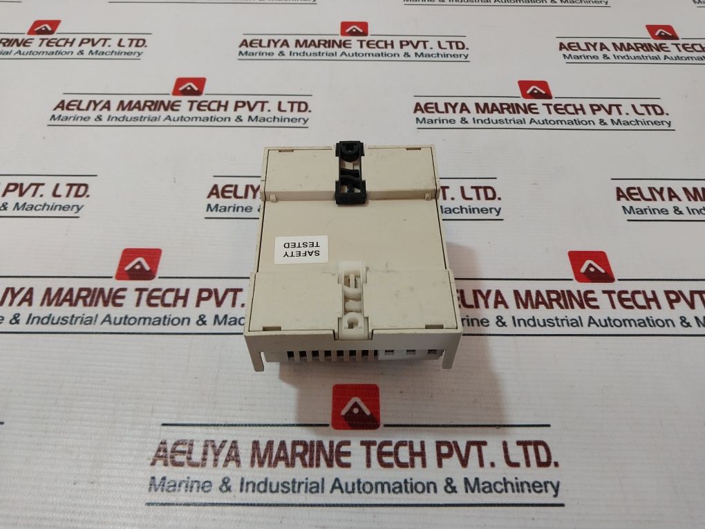 Helvar Digidim 452 Dali 1000W Universal Dimmer 230Vac 4.35A 50/60Hz