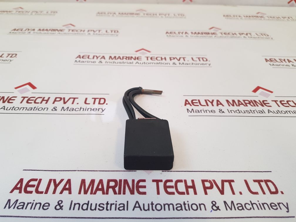 Helwig Carbon 077599208 Carbon Brush 1-17