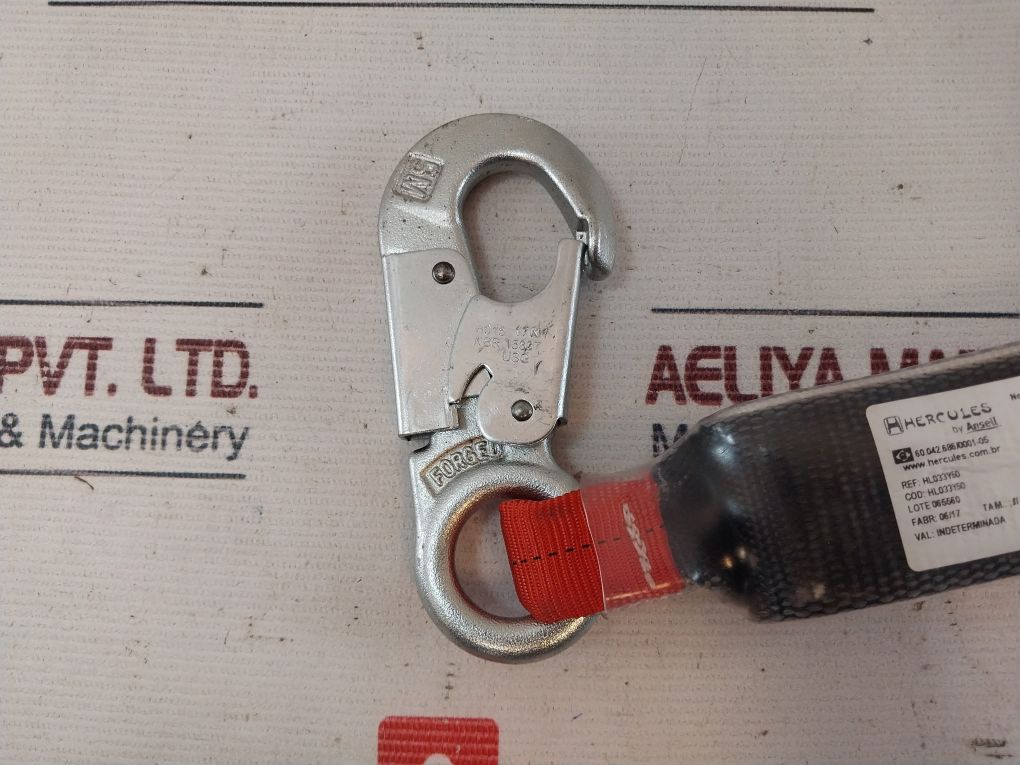 Hercules Nbr15837 Double Steel Cable Lanyard With Connectors