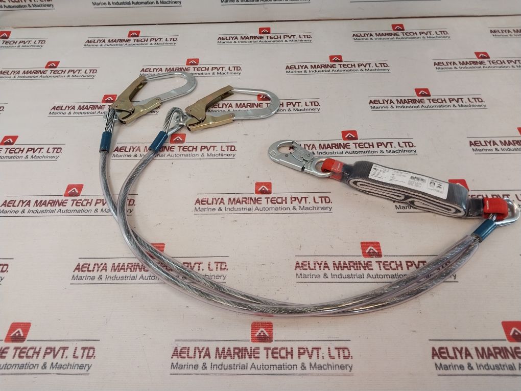 Hercules Nbr15837 Double Steel Cable Lanyard With Connectors