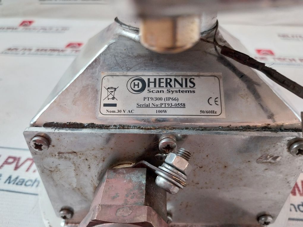 Hernis Pt9/300 (Ip66) Ptz Camera Station 50/60Hz