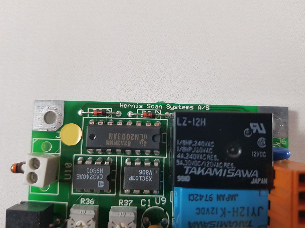 Hernis Scan Systems 22154-2 Rx203 Telemetry Receiver
