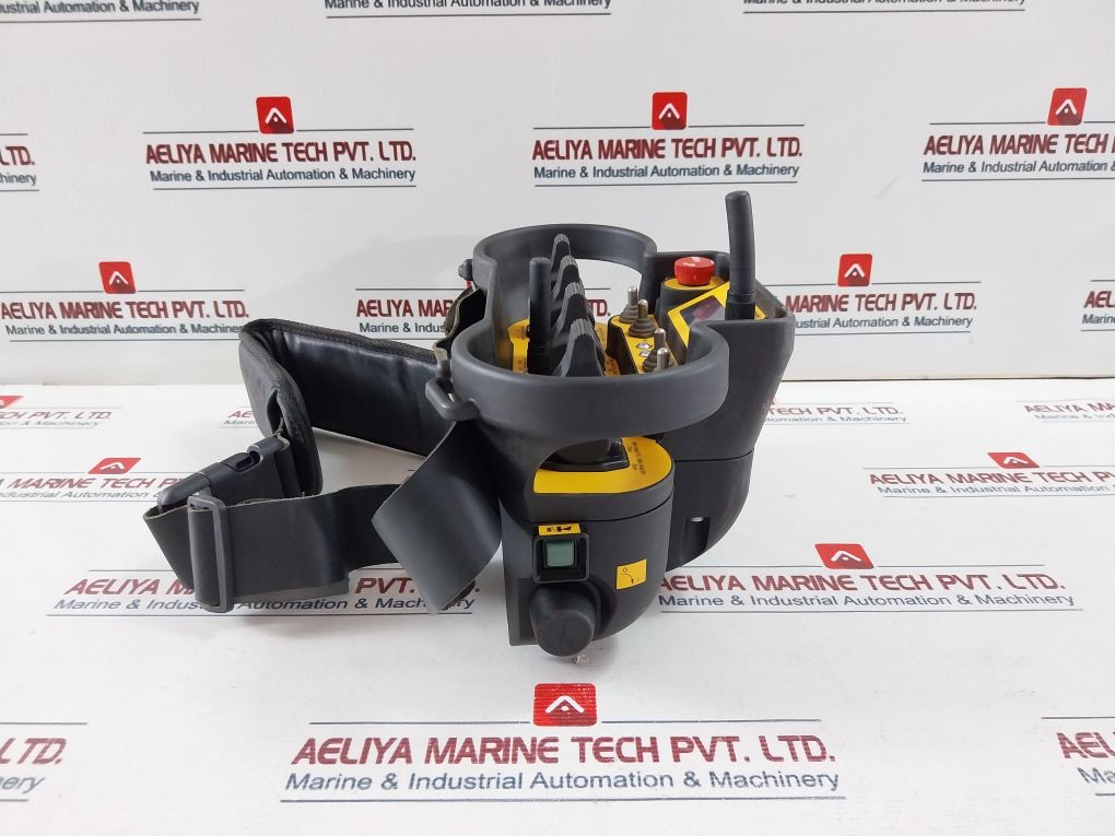 Hetronic Nova-xl-k-ex2-iic Radio Remote Control Transmitter