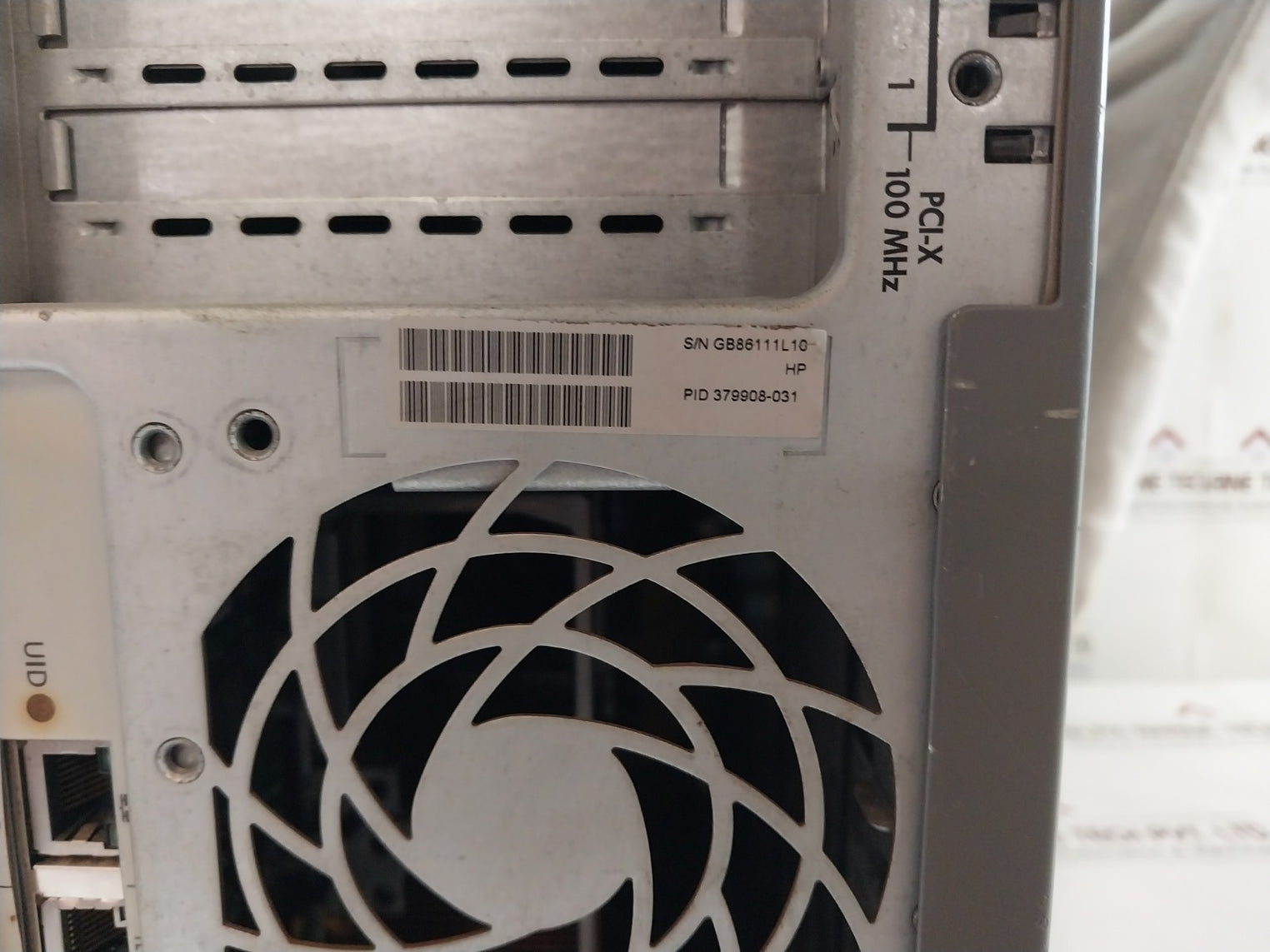 Hewlett-packard 293765-001 Hp Proliant Ml370 Generation 4 Server